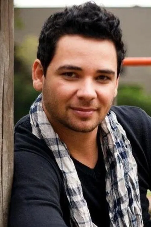 Leandro Negri profile