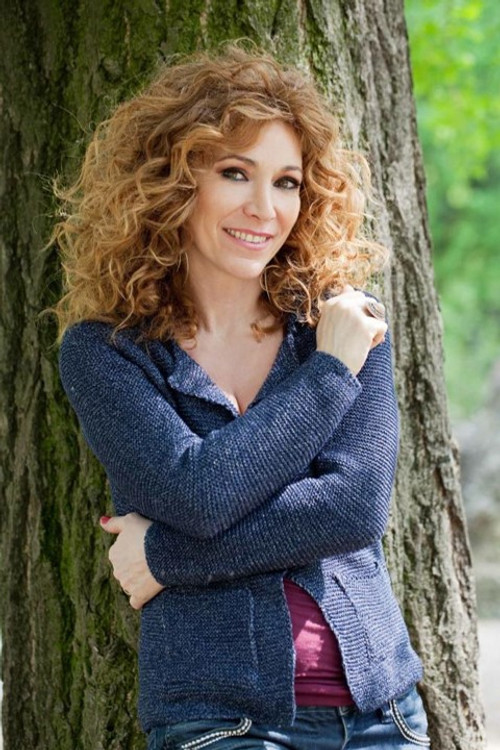 Vera Castagna profile