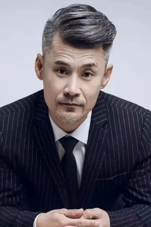 Dong Xueyong profile