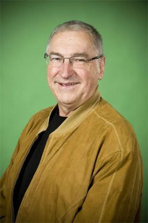 Magnus Härenstam profile