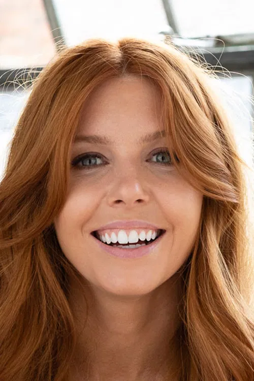 Stacey Dooley profile
