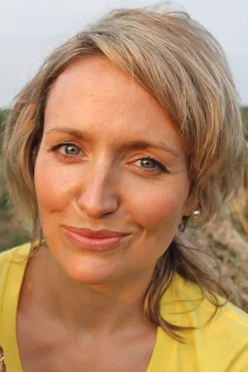 Kate Quilton profile