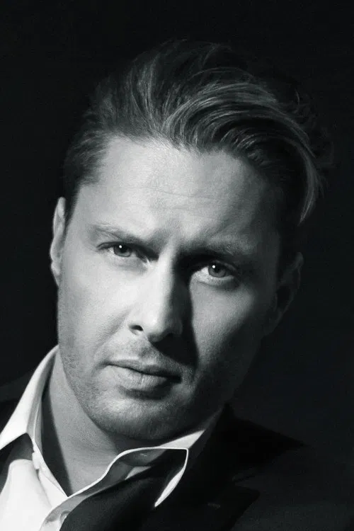 Donavon Warren profile