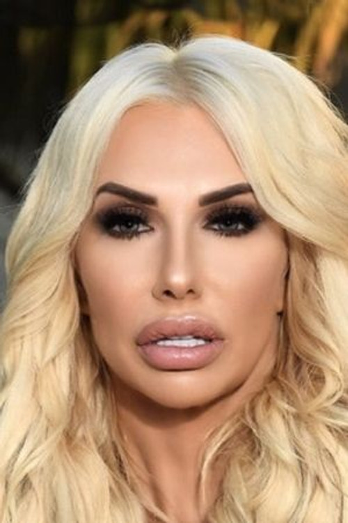 Tori Cummings profile