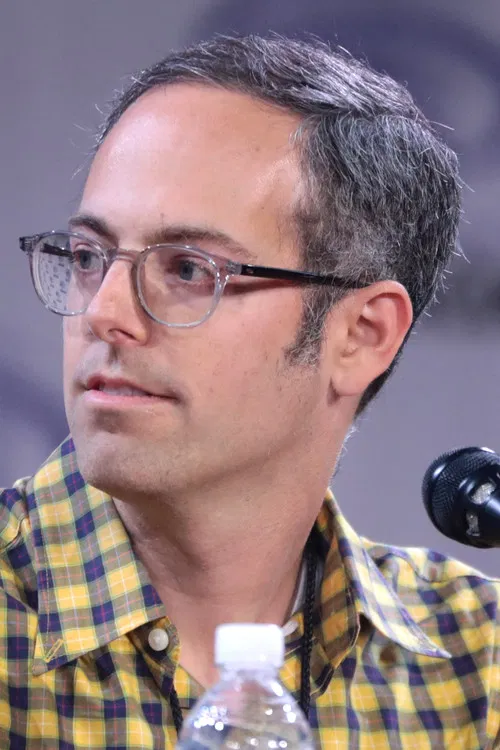 Elliott Kalan profile