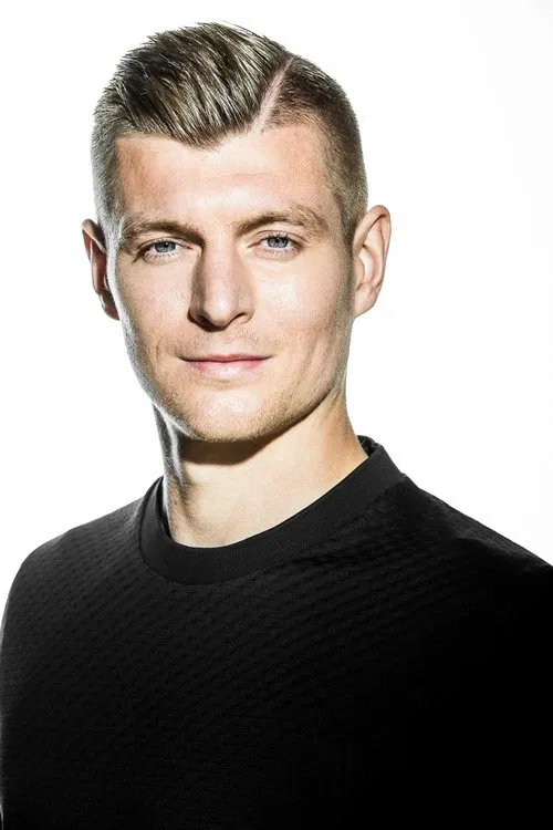 Toni Kroos profile