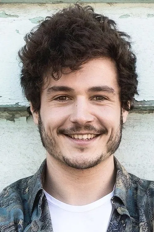 Miki Núñez profile