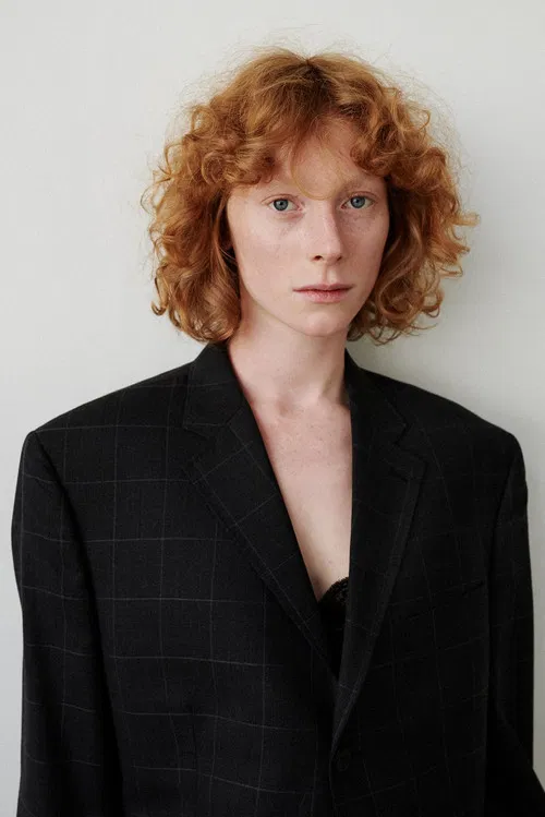 Dana Herfurth profile