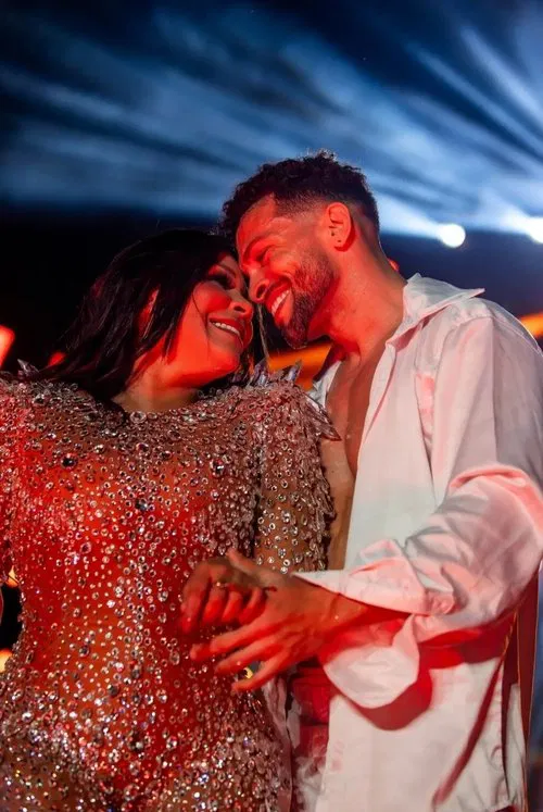 Silvania Aquino profile