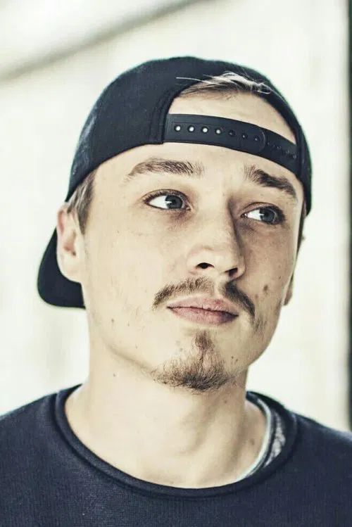 Lukas Løkken profile