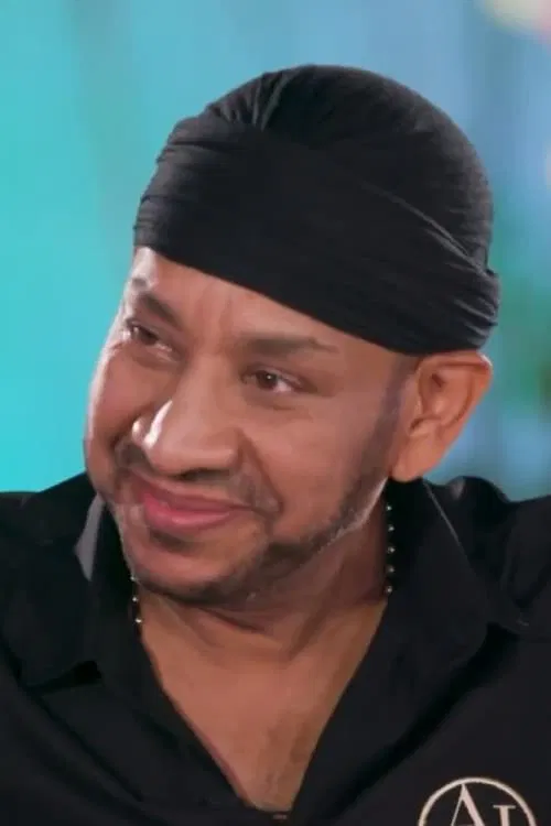 Essam Karika profile