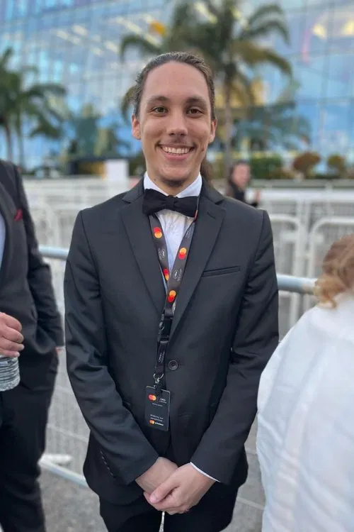 Jules Saint-Raymond profile