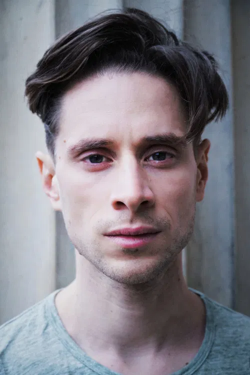 Nils Rovira-Muñoz profile