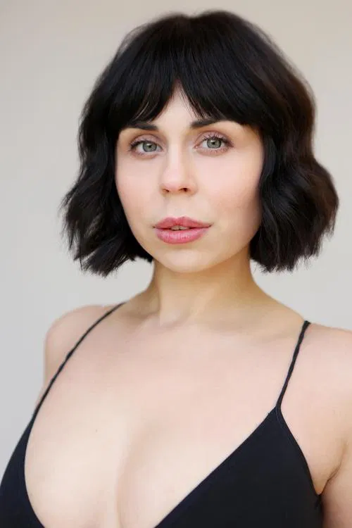 Annabella Rich profile