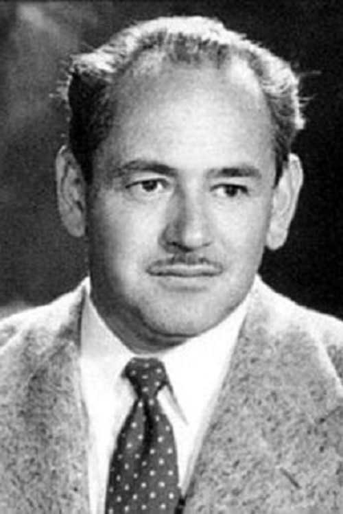 Gilberto Martínez Solares profile