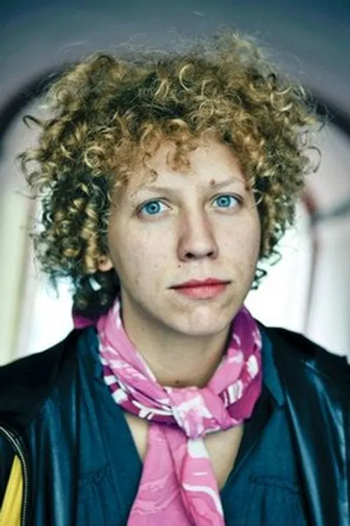 Polina Shustareva profile