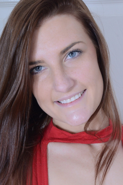 Nina Nirvana profile