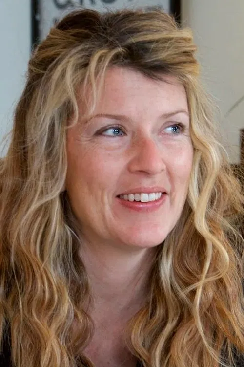 Karine Pelletier profile