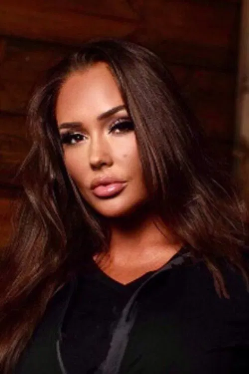 Angela Duggins profile