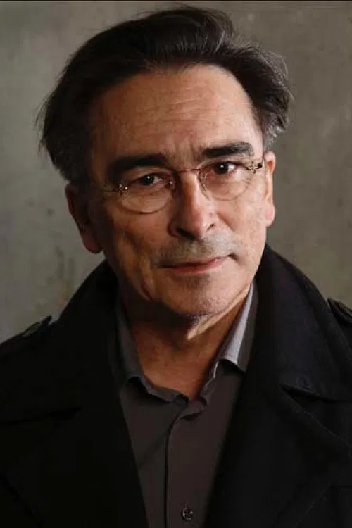 Luís Vicente profile