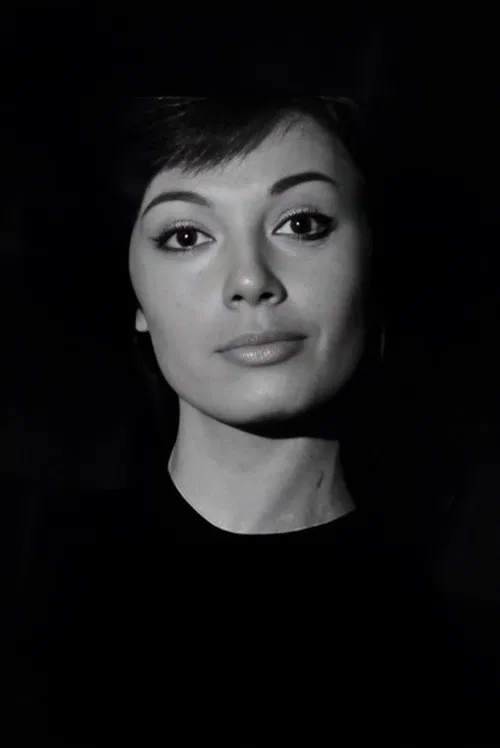 Nuria Torray profile