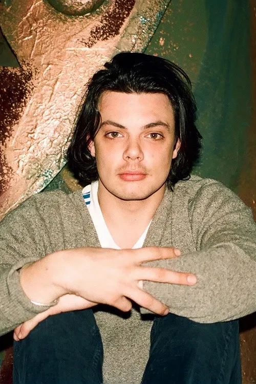 Steve Hewitt profile