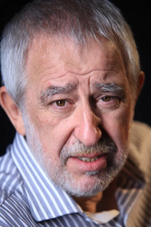 Fernando Morán profile