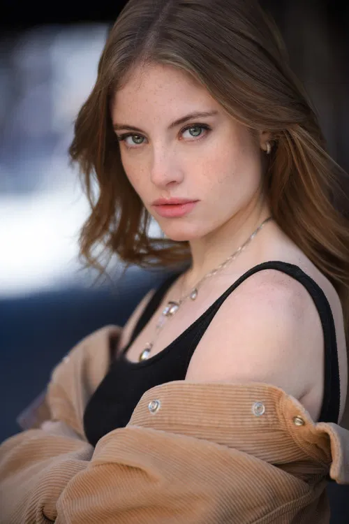 Isabelle Poloner profile