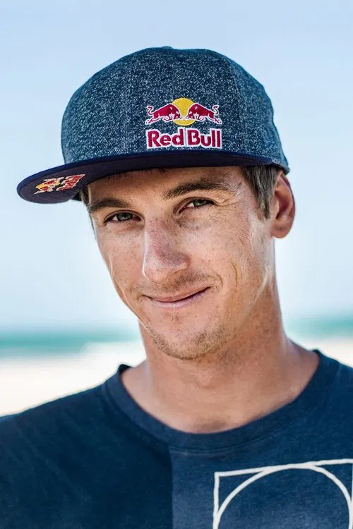 Aaron Hadlow profile