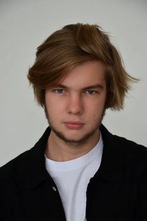 Maxim Arnautov profile