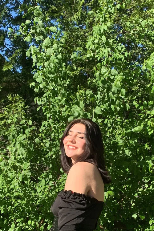 Éléonore Roy profile