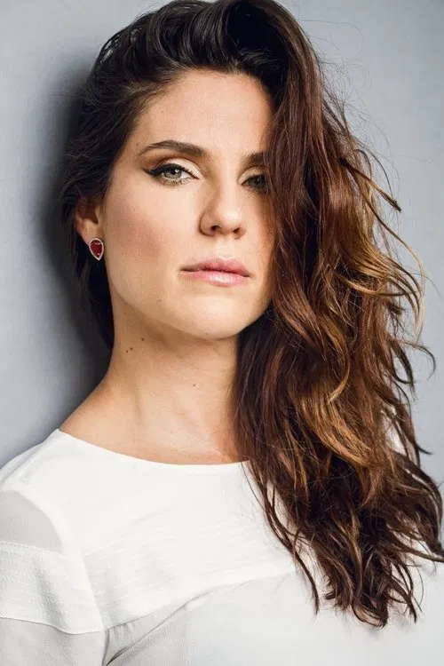 Rafaela Mandelli profile