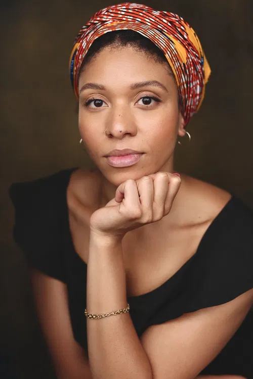 Hannah Sinclair Robinson profile