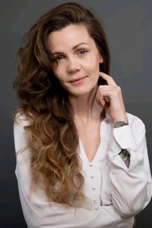 Samantha Jay profile