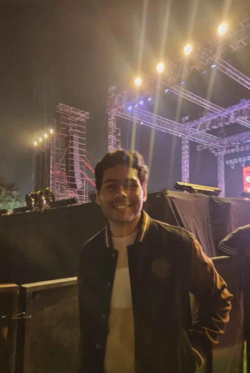 Saksham Kaushik profile