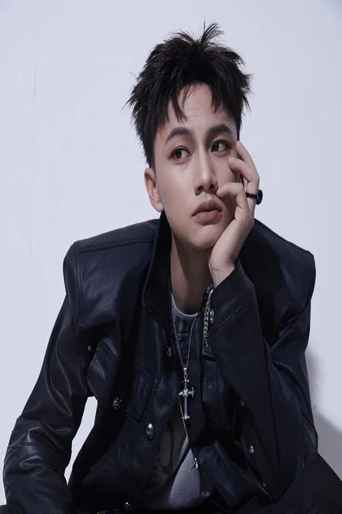 Đoàn Thế Vinh profile