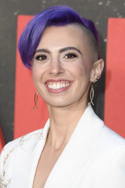 Maggie Levin profile