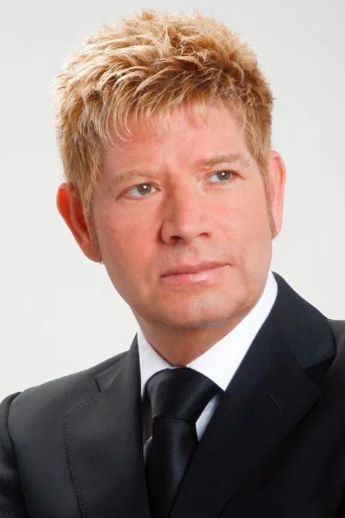 Roberto Leal profile