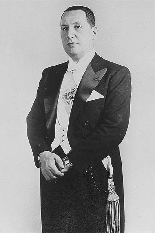 Juan Domingo Perón profile