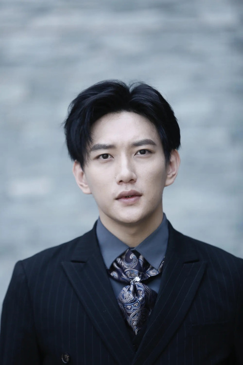 Hou Guan Jie profile