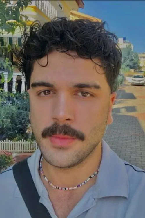 Deniz Gökkan profile