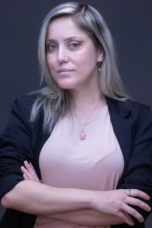 Cibele Donato profile