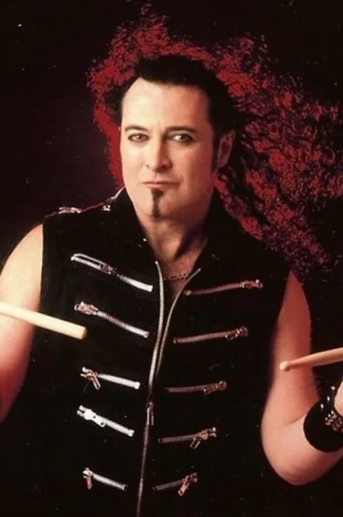 Stet Howland profile