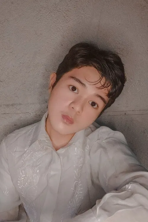 Clarence Delgado profile