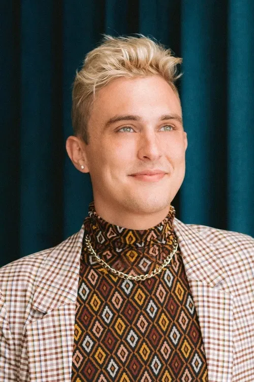 Logan Taylor profile