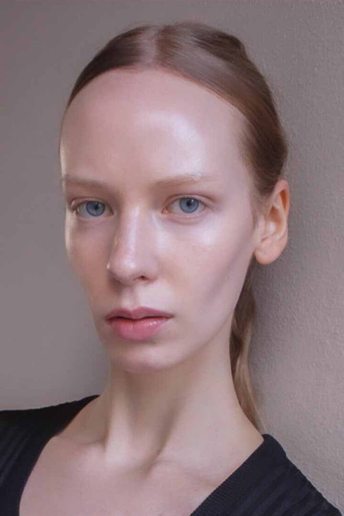 Jette Loona Hermanis profile