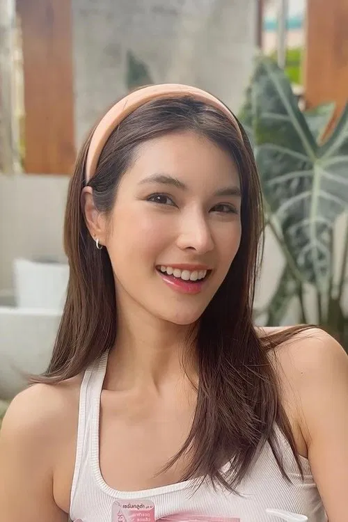 Kanokkarn Chulthong profile