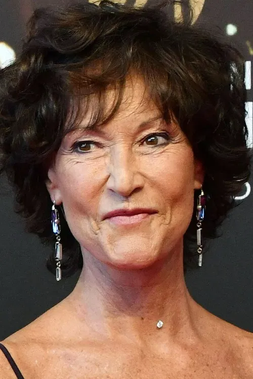 Chrystelle Labaude profile