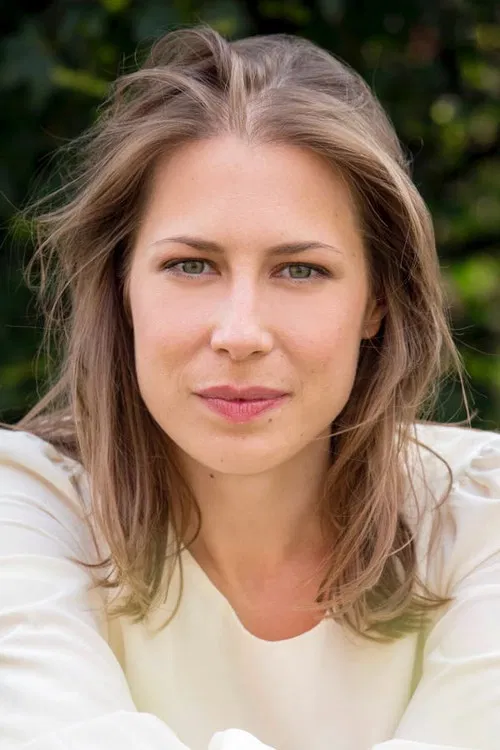 Esther Maria Pietsch profile