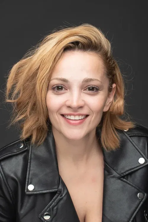 Teona Dolnikova profile